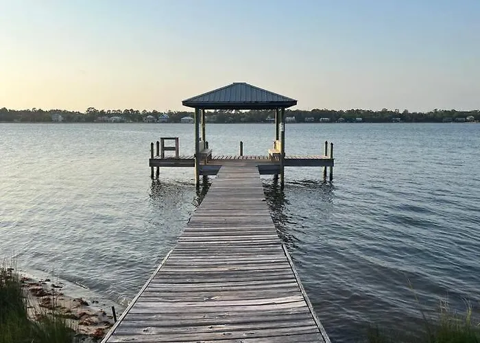 4br Waterfront Dock + Pool Hot Tub | Walk To Gulf Shores